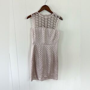 Diane Von Furstenberg nude pink lace crochet cocktail dress size 4